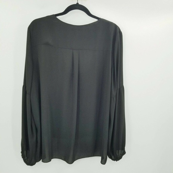 BCBGMaxazira black faux wrap blouse womens size XL long sleeve shell lace trim - Picture 11 of 12